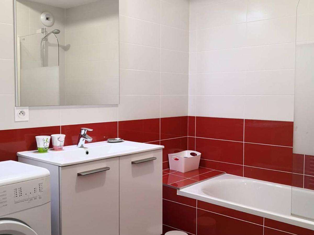 ווילארד-דה-לאנס Appartement Fonctionnel Avec Balcon, A 10 Min Du Centre, Parking Gratuit, Ideal Pour 5 Personnes - Fr-1-548-3 מראה חיצוני תמונה
